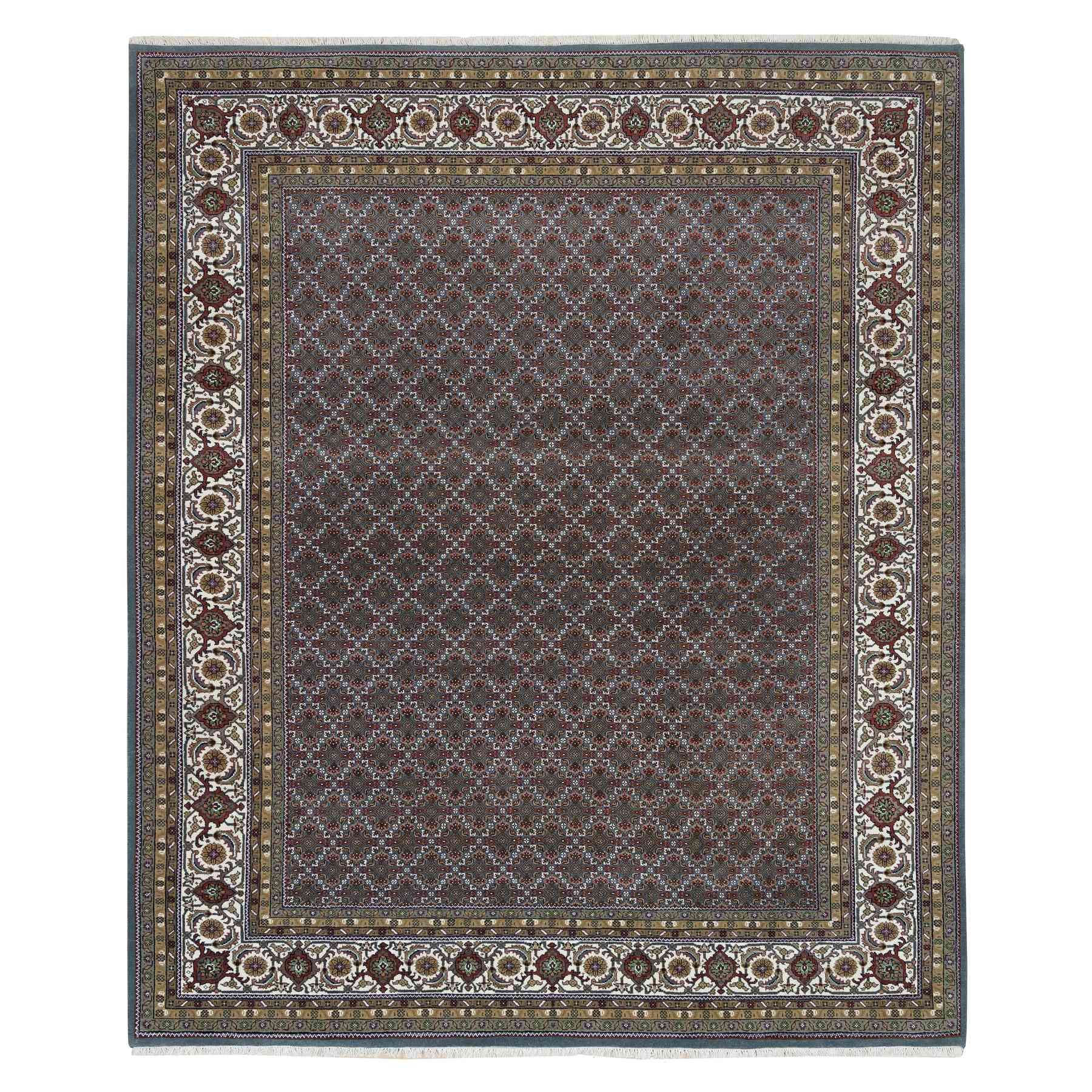 Traditional Rugs LUV592128